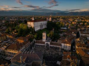 Italia del Nord Est cover 1703262083319 dji 0413 min (1)